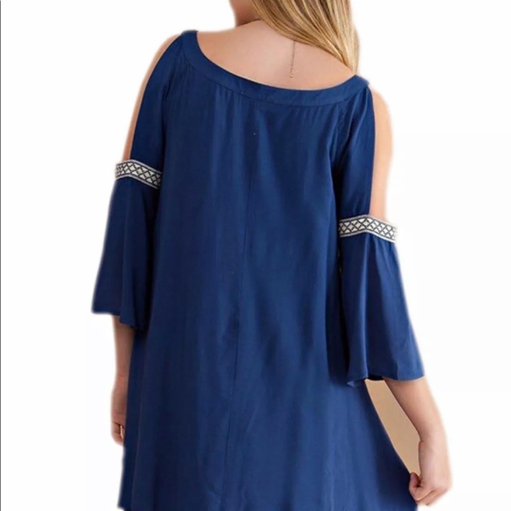 Entro blue bohemian cold shoulder dress - Picture 4 of 6